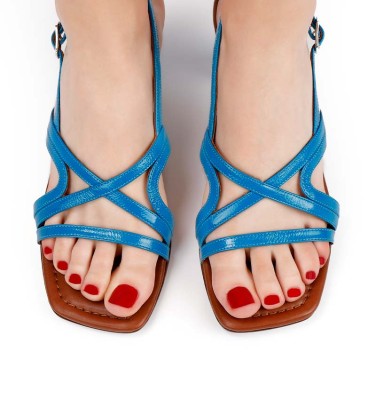 NEIDA BLUE CHiE MIHARA sandals