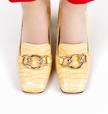 OFFICE YELLOW CHiE MIHARA shoes