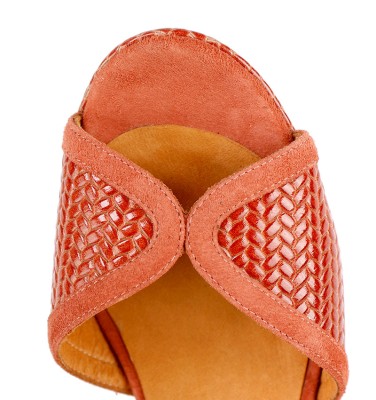 AISA ORANGE CHiE MIHARA sandals
