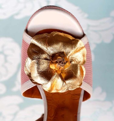 BRI-CATINA PINK CHiE MIHARA sandals