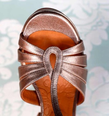 BRI-CAFRA SILVER CHiE MIHARA sandals