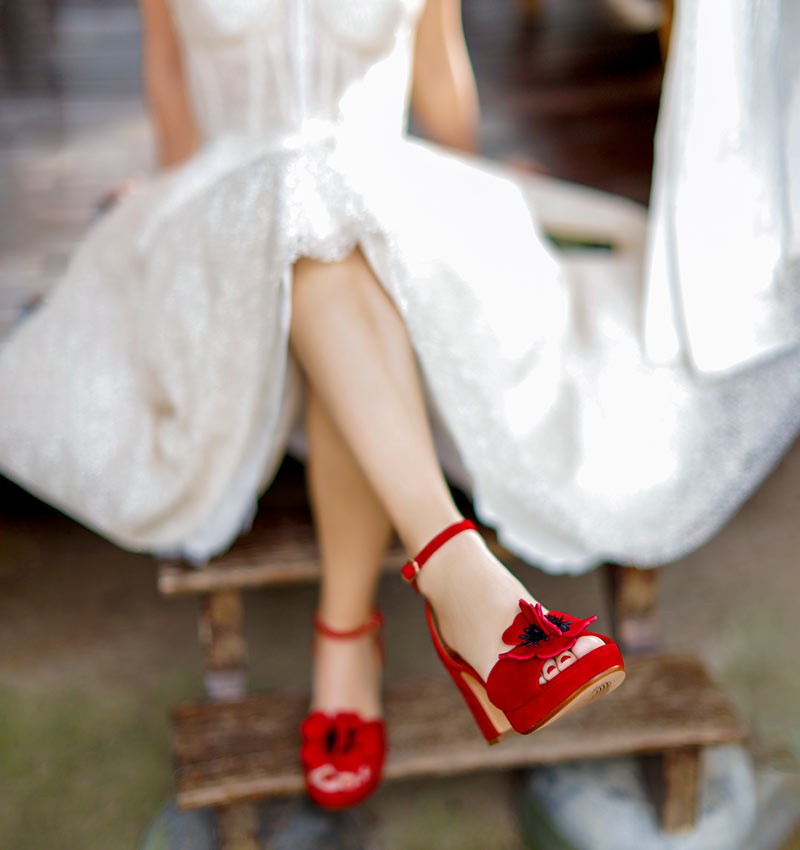 BRI-KASKI RED CHiE MIHARA sandals