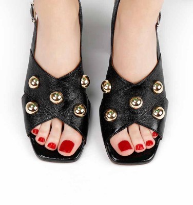 PENCA BLACK CHiE MIHARA sandals