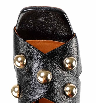 PENCA BLACK CHiE MIHARA sandals
