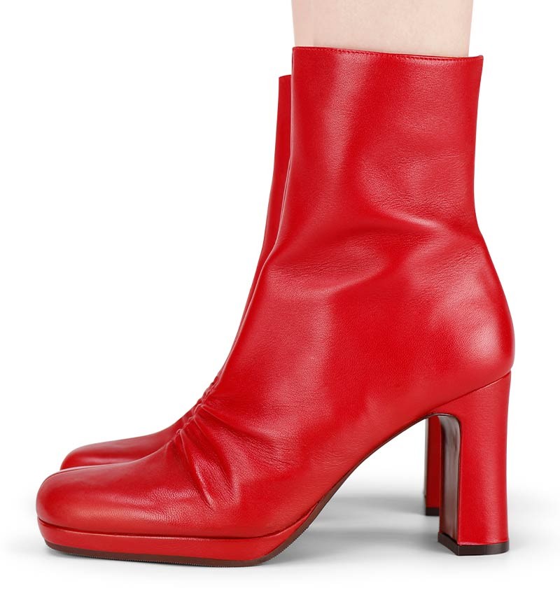 UAURA RED CHiE MIHARA boots