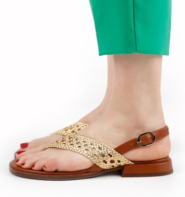 WARU GOLD CHiE MIHARA sandalias