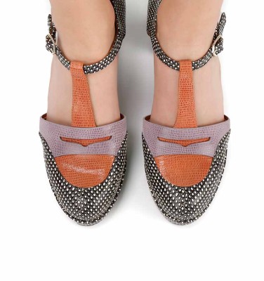 JUNIKA BLACK CHiE MIHARA zapatos