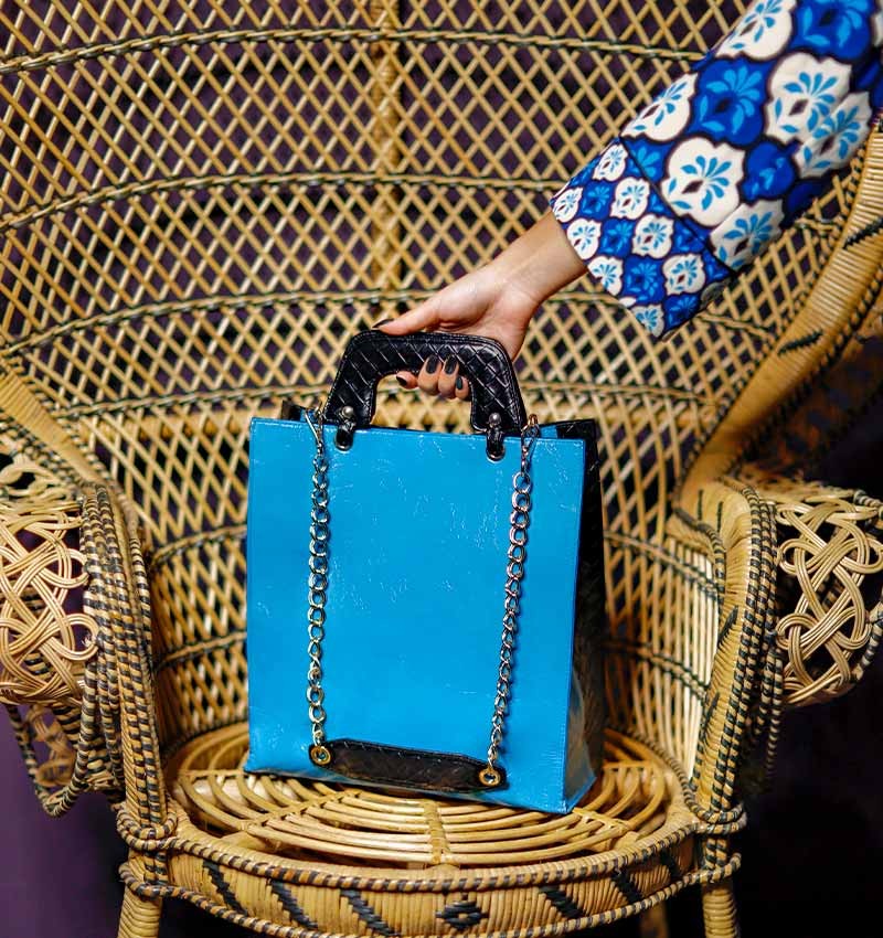 REN-COLETTE BLUE CHiE MIHARA handbags
