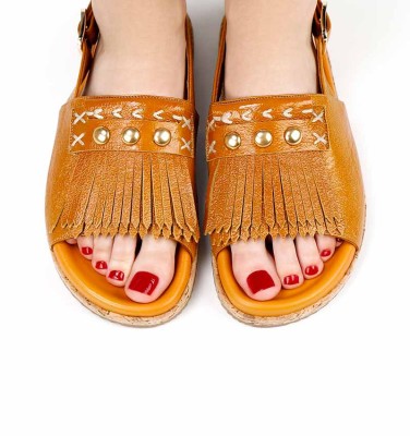 YUGAU ORANGE CHiE MIHARA sandals