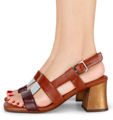 LALAIA BROWN & GOLD CHiE MIHARA sandals