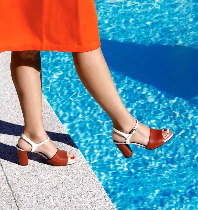 BA-PARIGI RED CHiE MIHARA sandals