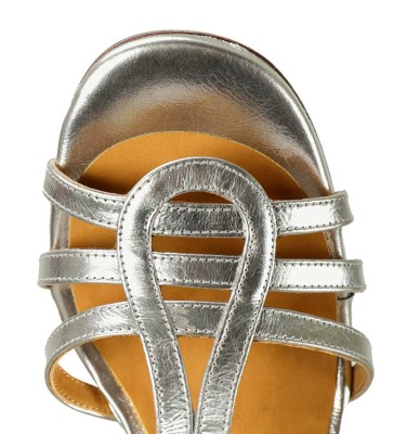 BABI SILVER CHiE MIHARA sandalias