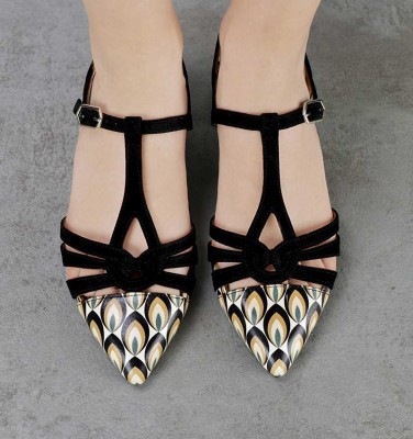 ROSALI BLACK CHiE MIHARA zapatos