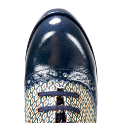 DALSON NAVY CHiE MIHARA shoes