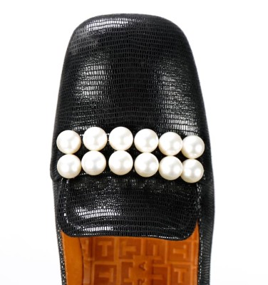 IDAKO BLACK & WHITE CHiE MIHARA zapatos