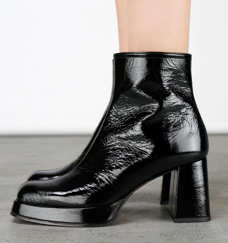 KATRIN BLACK CHiE MIHARA boots