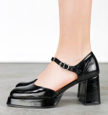 KENTO BLACK CHiE MIHARA chaussures