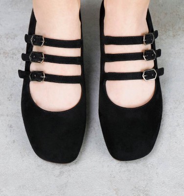 RIVAS BLACK CHiE MIHARA shoes