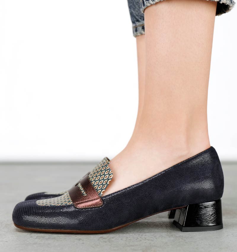 RIYE NAVY CHiE MIHARA shoes