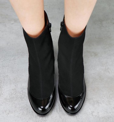 DENI BLACK CHiE MIHARA boots