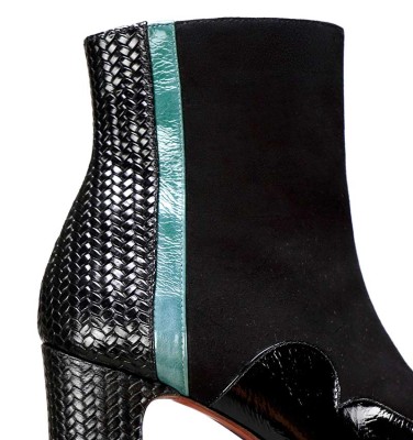 DENI BLACK CHiE MIHARA boots