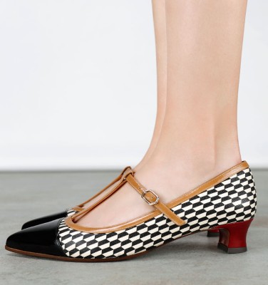 HENU BLACK CHiE MIHARA shoes