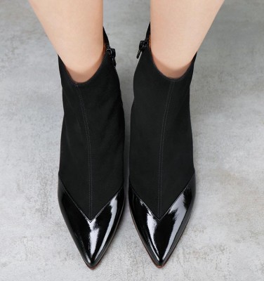 JAYA BLACK CHiE MIHARA boots