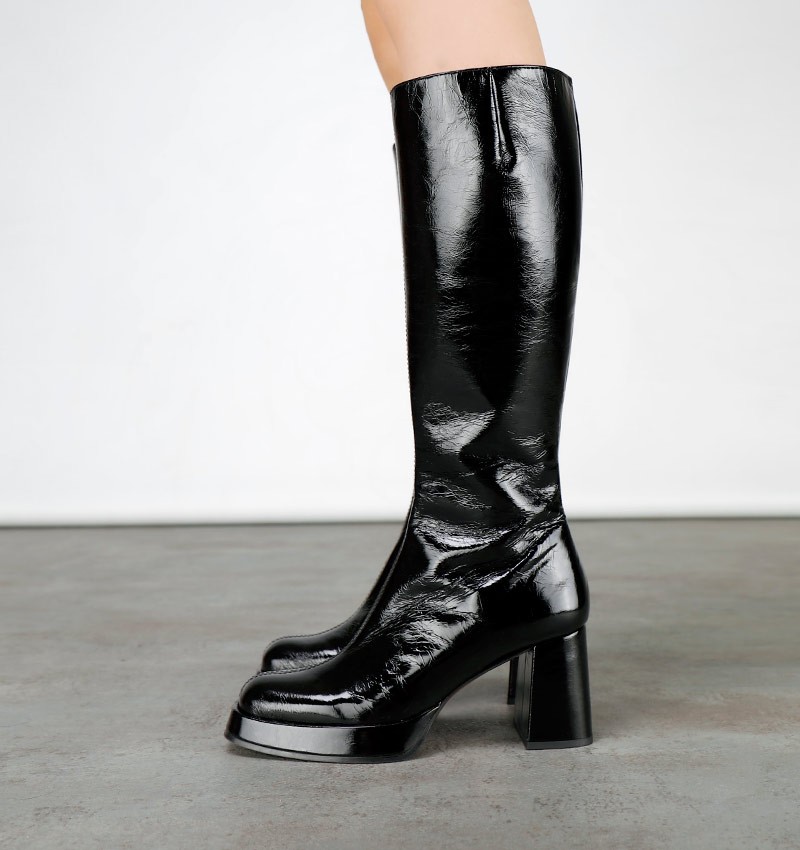 KERY BLACK CHiE MIHARA bottes