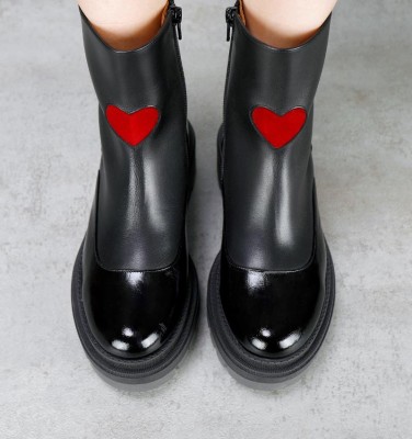 WYHA BLACK CHiE MIHARA bottes