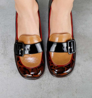 MEISIN BROWN CHiE MIHARA chaussures
