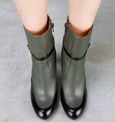 CUSTOR BLACK CHiE MIHARA boots