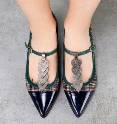 HETUSE NAVY CHiE MIHARA chaussures