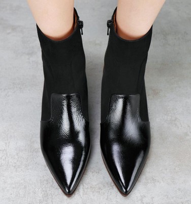 JALON BLACK CHiE MIHARA botas