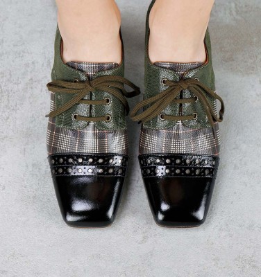 VINNA BLACK CHiE MIHARA shoes