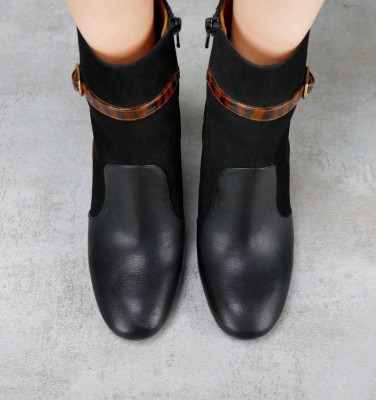 WINA BLACK CHiE MIHARA bottes