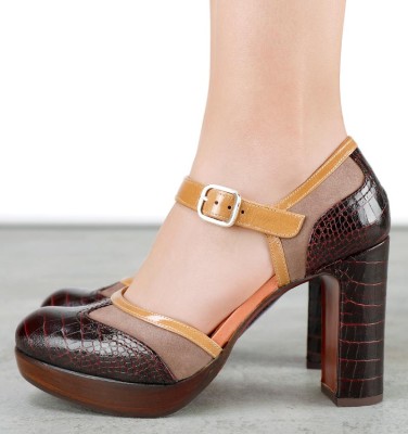 YEVLIN GRAPE CHiE MIHARA zapatos
