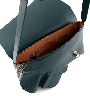 AME BLUE CHiE MIHARA handbags