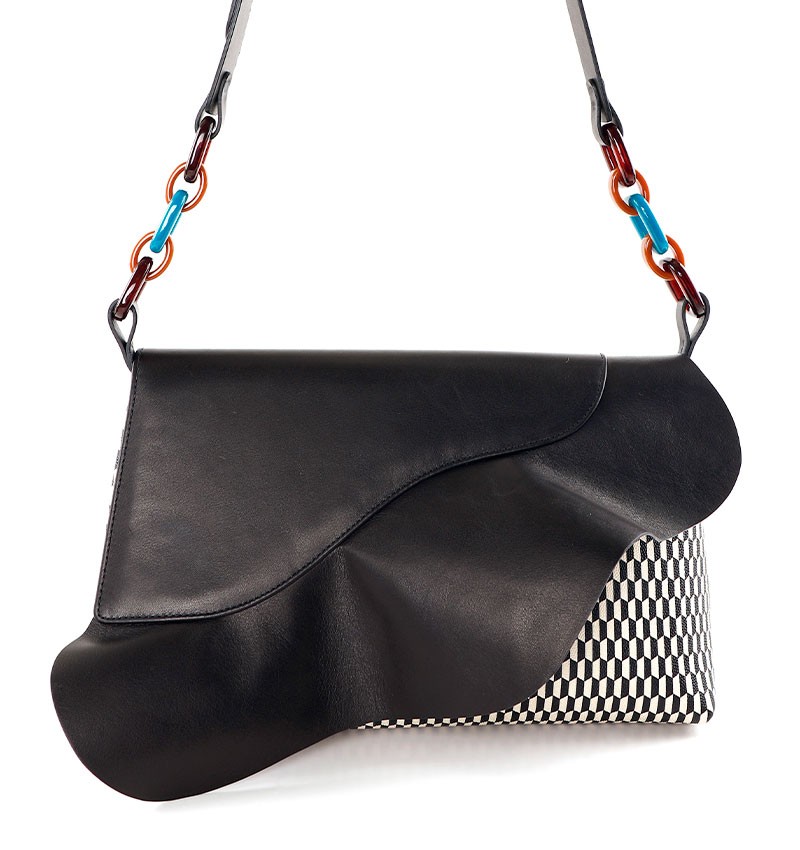 KAIKU BLACK CHiE MIHARA handbags