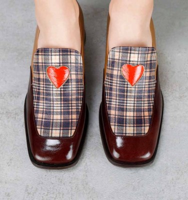 ZERDI CHiE MIHARA shoes