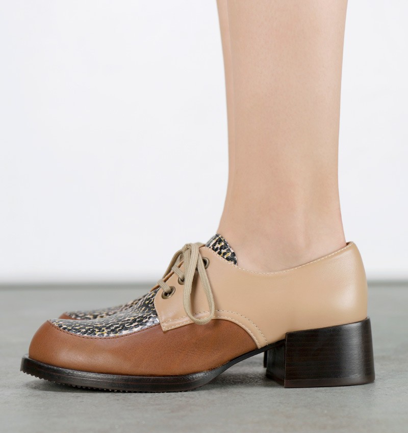 TRUDU BEIGE TOP 10 CHiE MIHARA zapatos