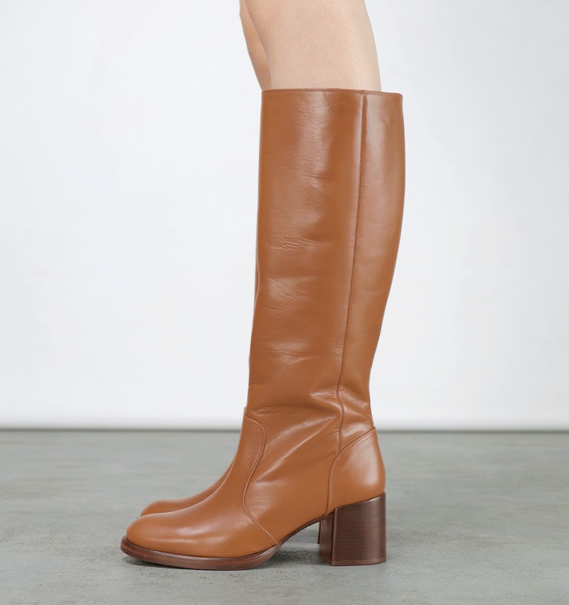TOLMO BROWN TOP 10 CHiE MIHARA boots