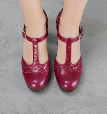 YERURU PINK TOP 10 CHiE MIHARA shoes