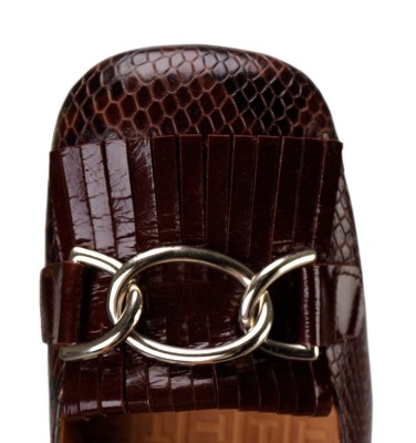 PYLA BROWN CHiE MIHARA shoes
