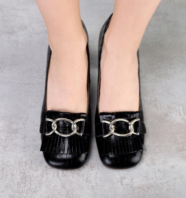 PYLA BLACK CHiE MIHARA shoes