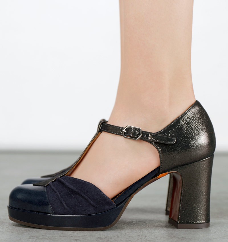 DAJUD NAVY CHiE MIHARA shoes