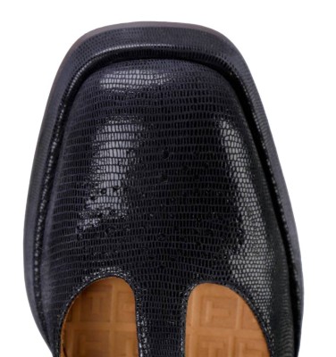 KAIME NAVY CHiE MIHARA shoes