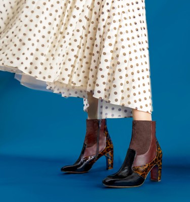 ETUSA BLACK & BROWN CHiE MIHARA boots