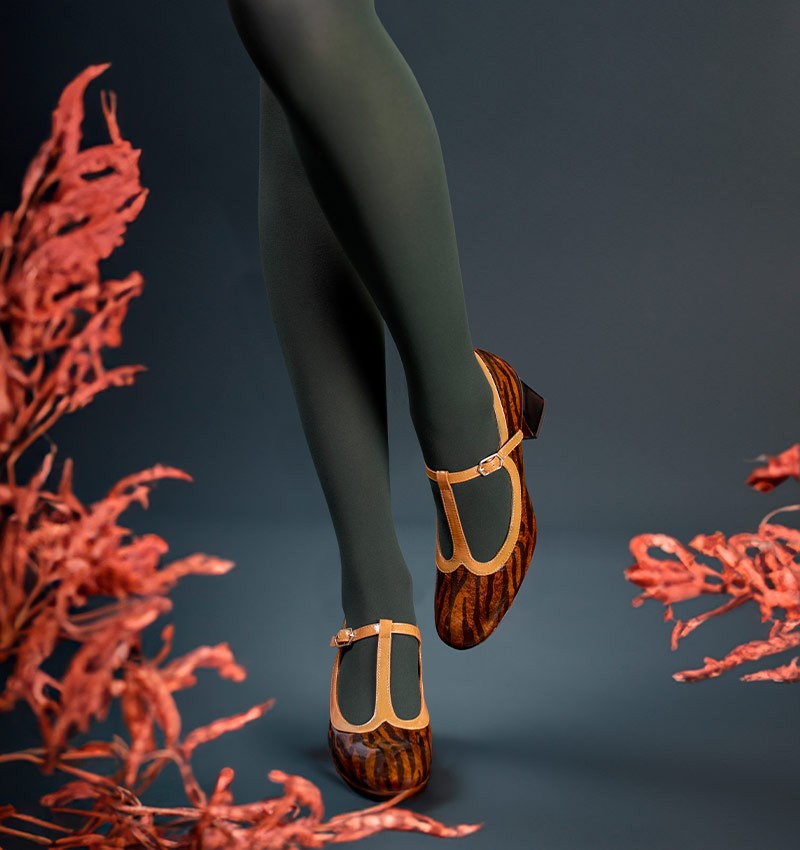 ANIJA BROWN & BLACK CHiE MIHARA shoes