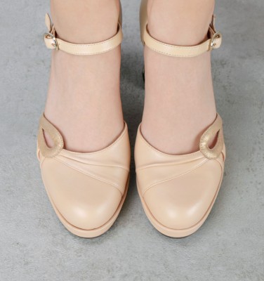 DAPRI BEIGE CHiE MIHARA shoes