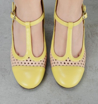 MEMI YELLOW CHiE MIHARA zapatos